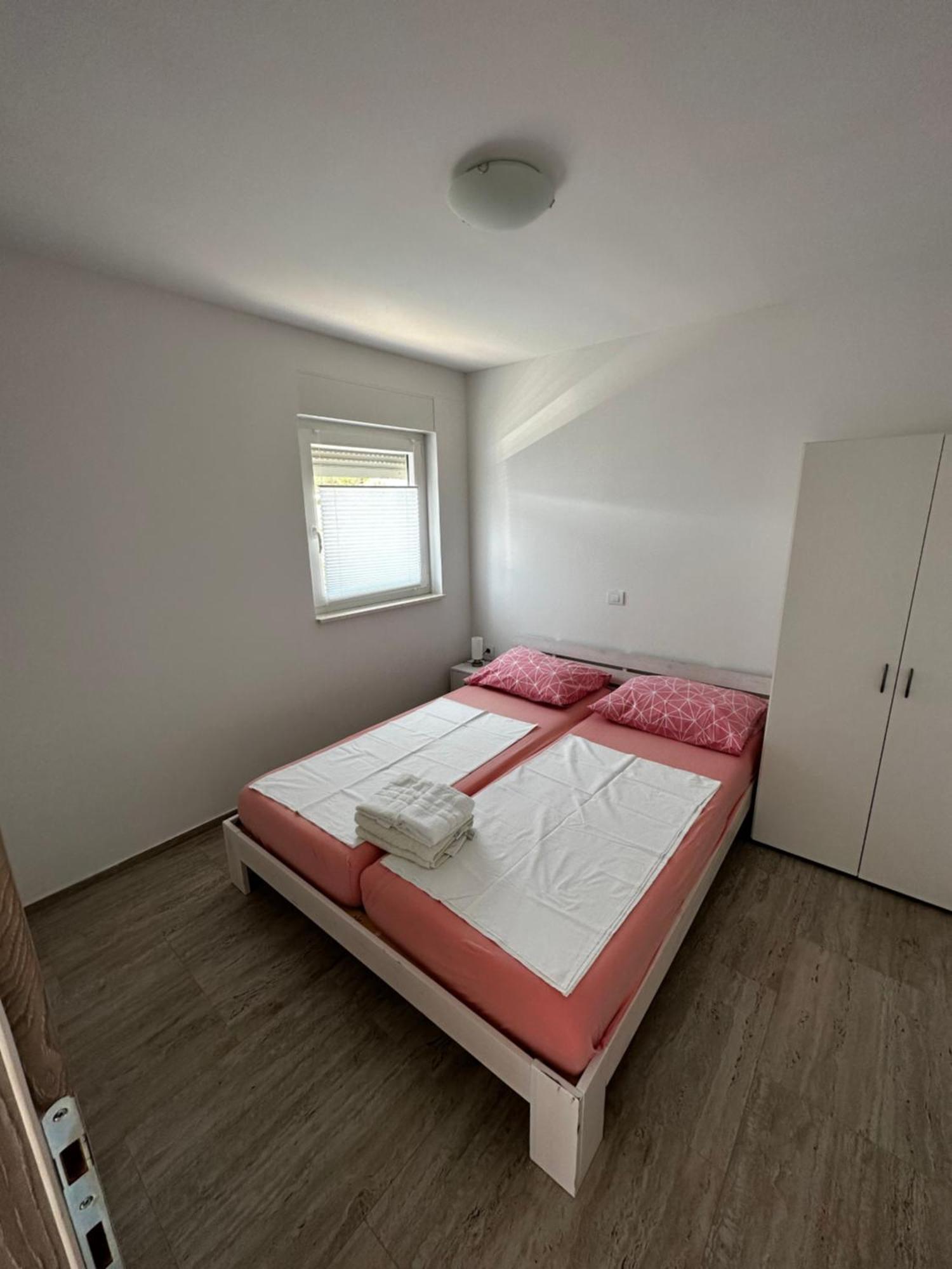 Apartmani Tamaris มูร์แตร์ ภายนอก รูปภาพ